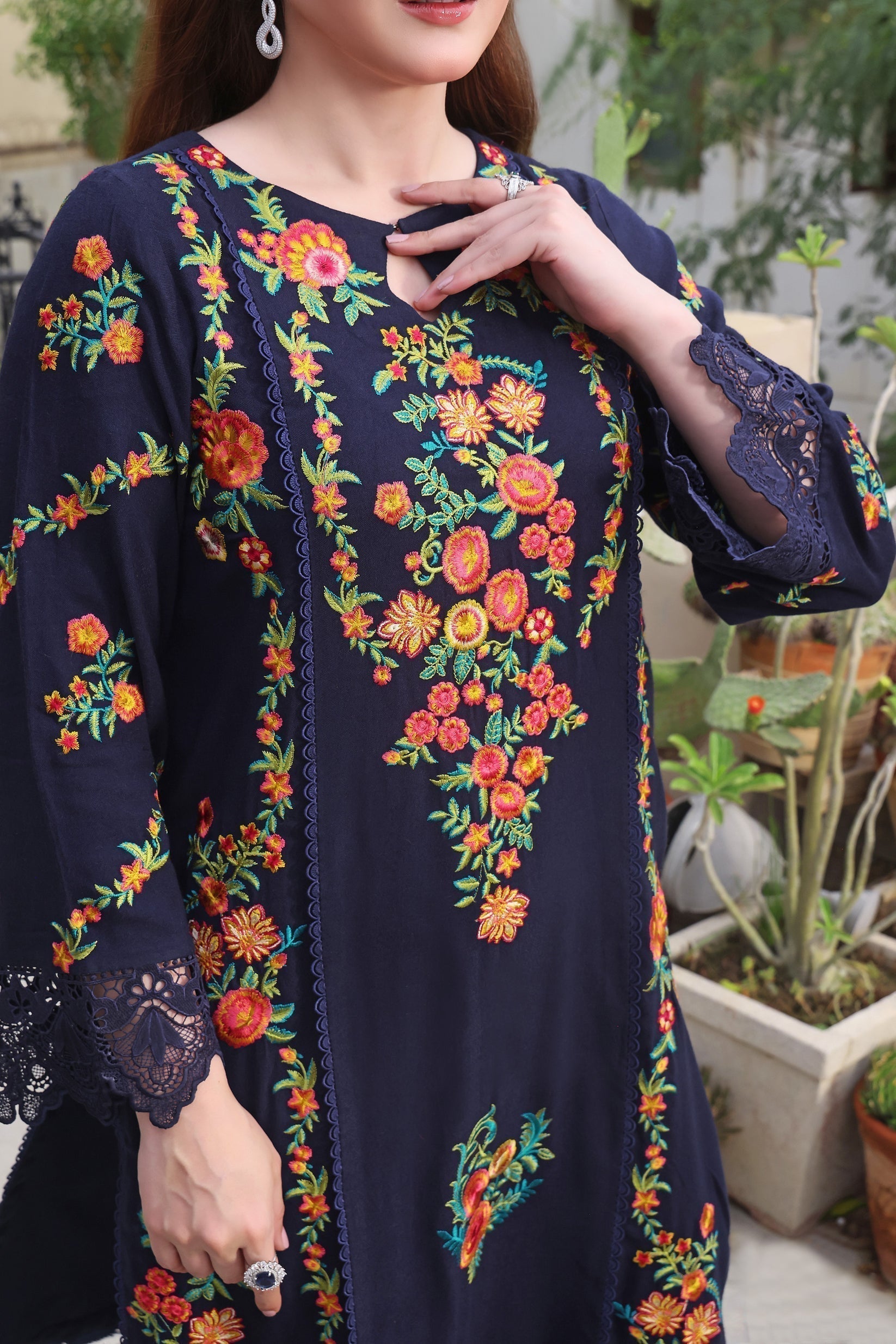 3PC - Lawn EMBROIDERED SHIRT WITH COURTRAI PRINTED Dupatta & TROUSER - A676