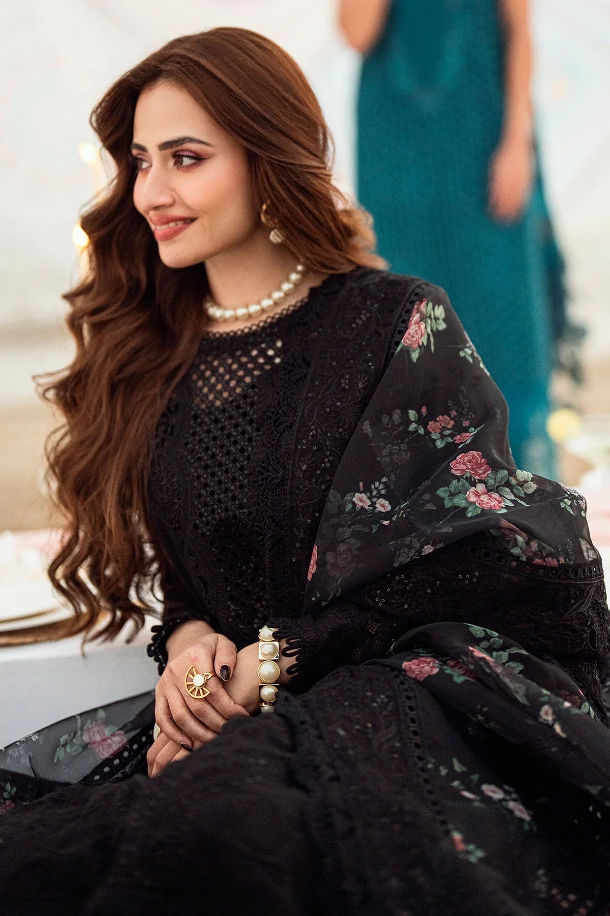 3PC - LAWN EMBROIDERED SHIRT WITH COTTON NET PRINTED EMBROIDERED DUPATTA AND TROUSER - 520