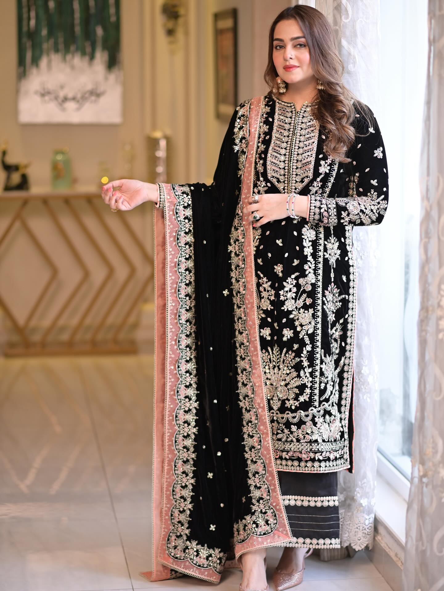 ANEELA’S LUXURY VELVET COLLECTION A680