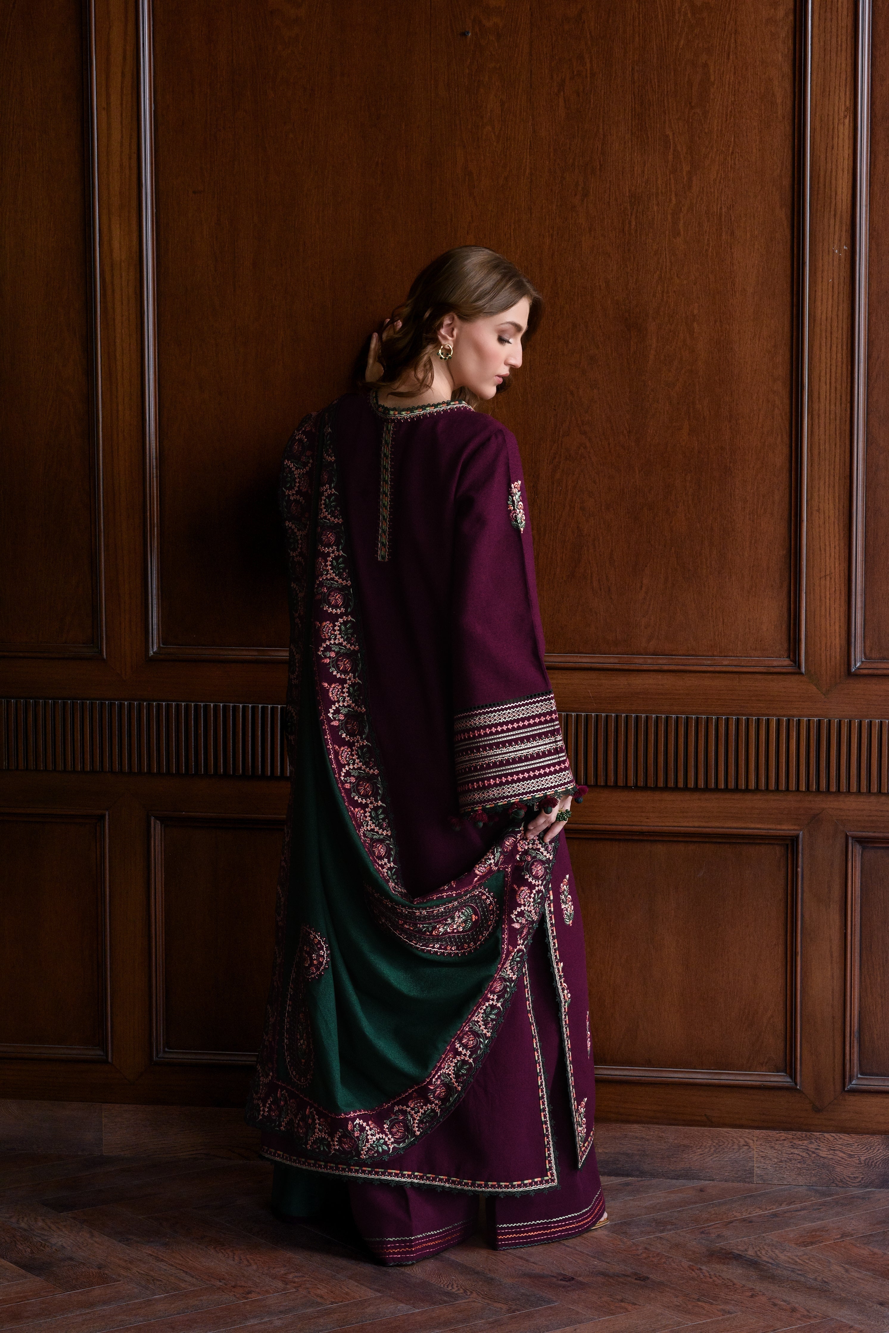 3PC - LAWN EMBROIDERED SHIRT WITH LAWN EMBROIDERED SHAWL AND TROUSER - 678L